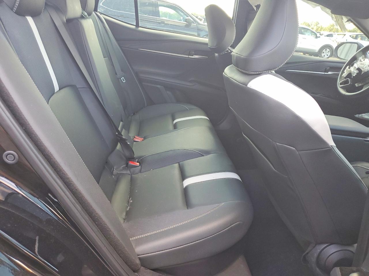 2025 TOYOTA CAMRY XSE photo 10
