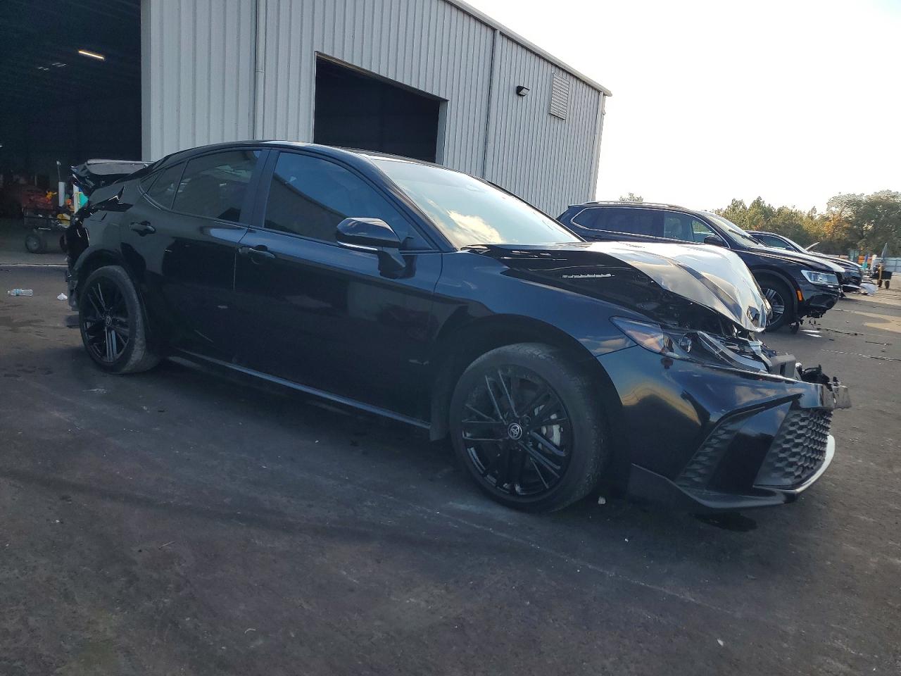 2025 TOYOTA CAMRY XSE photo 4