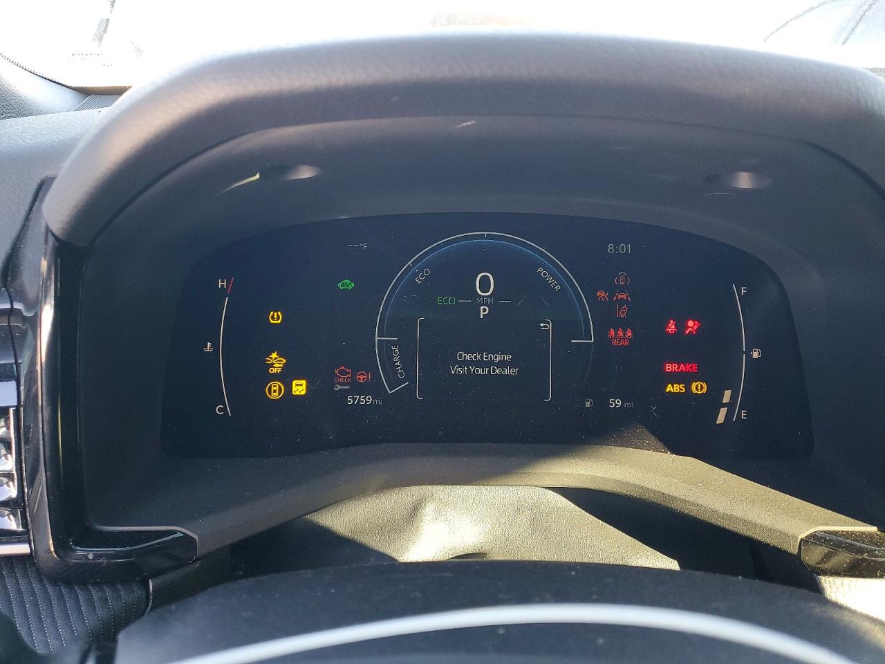 2025 TOYOTA CAMRY XSE photo 9