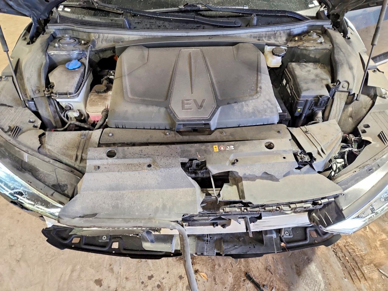 2024 KIA EV6 LIGHT photo 12