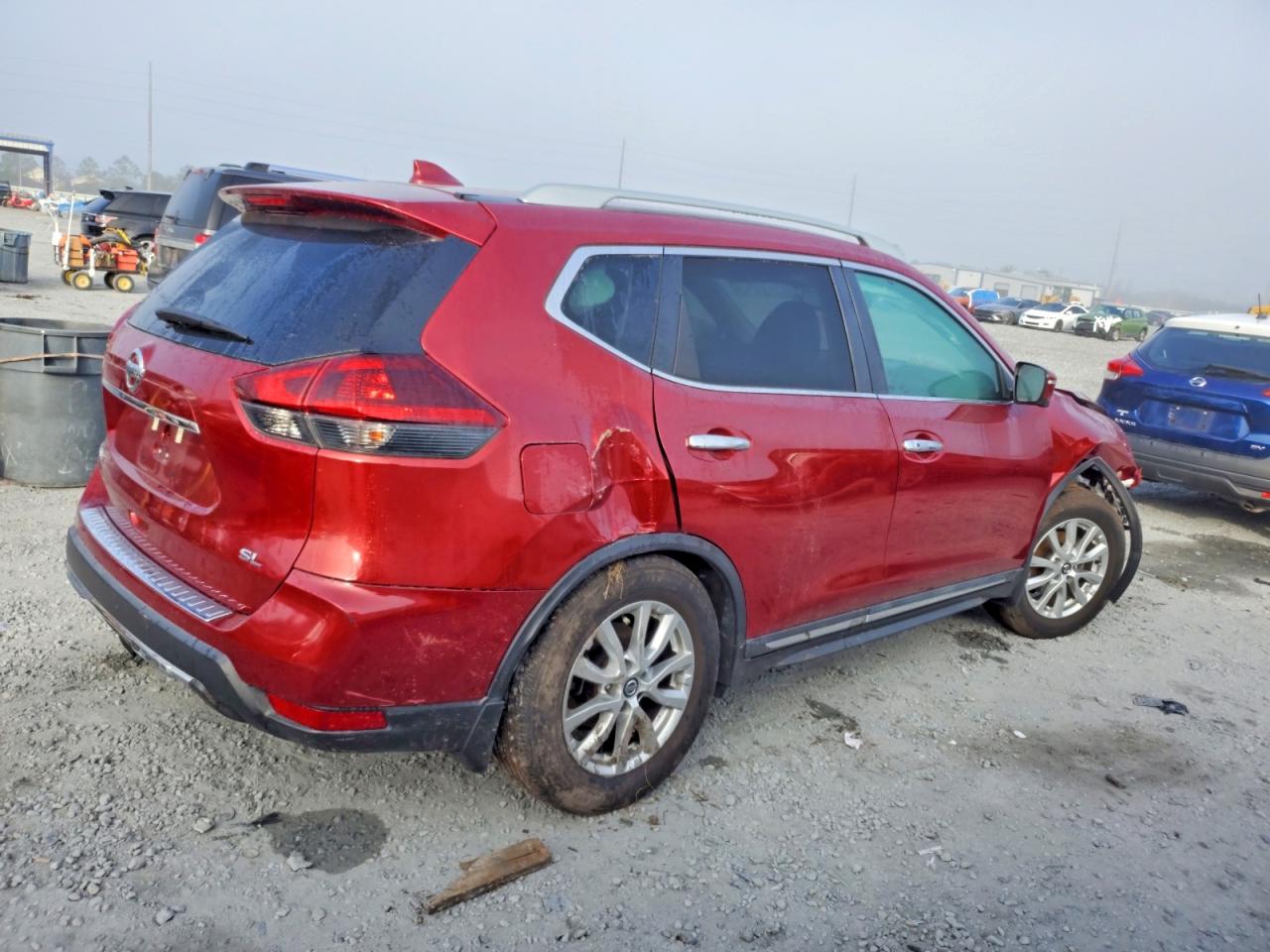 2018 NISSAN ROGUE S photo 3