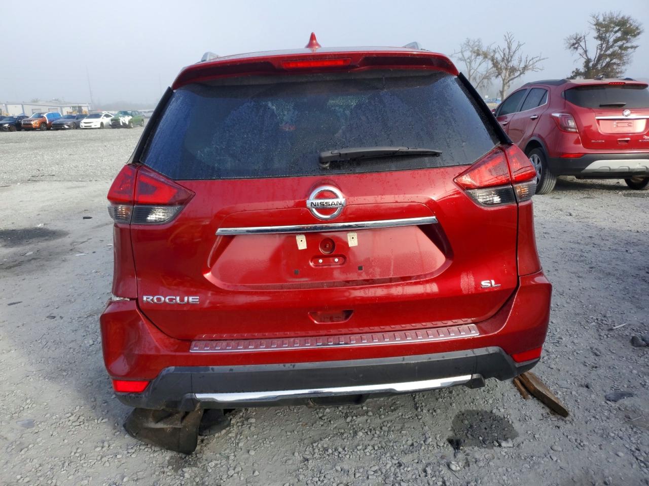 2018 NISSAN ROGUE S photo 6