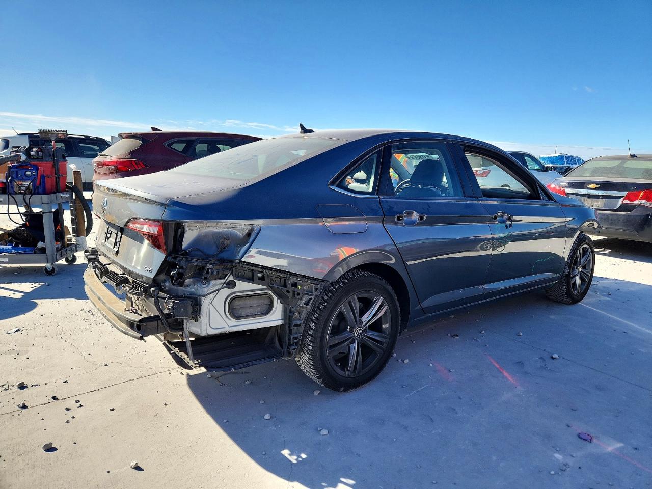 2023 VOLKSWAGEN JETTA SE photo 3