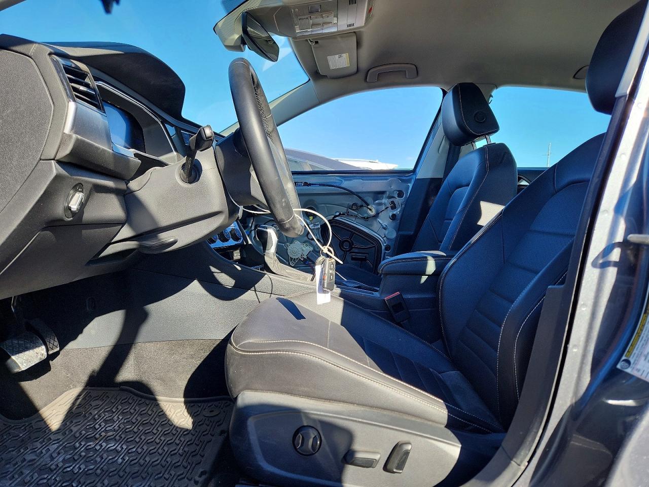 2023 VOLKSWAGEN JETTA SE photo 7
