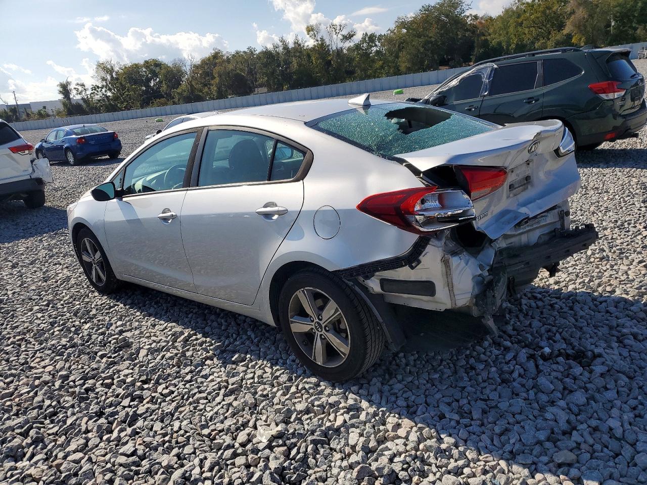 2018 KIA FORTE LX photo 2