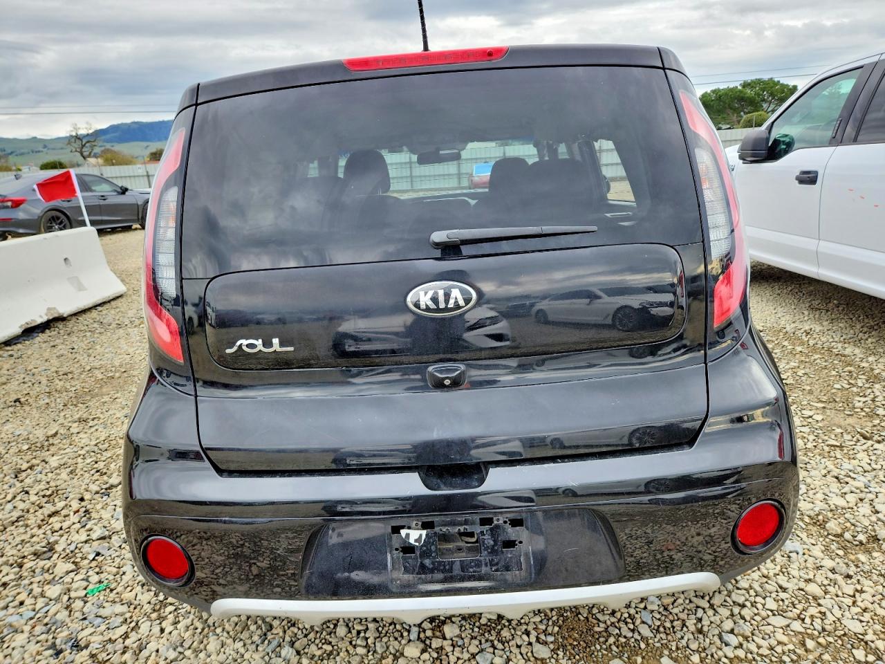2018 KIA SOUL + photo 11