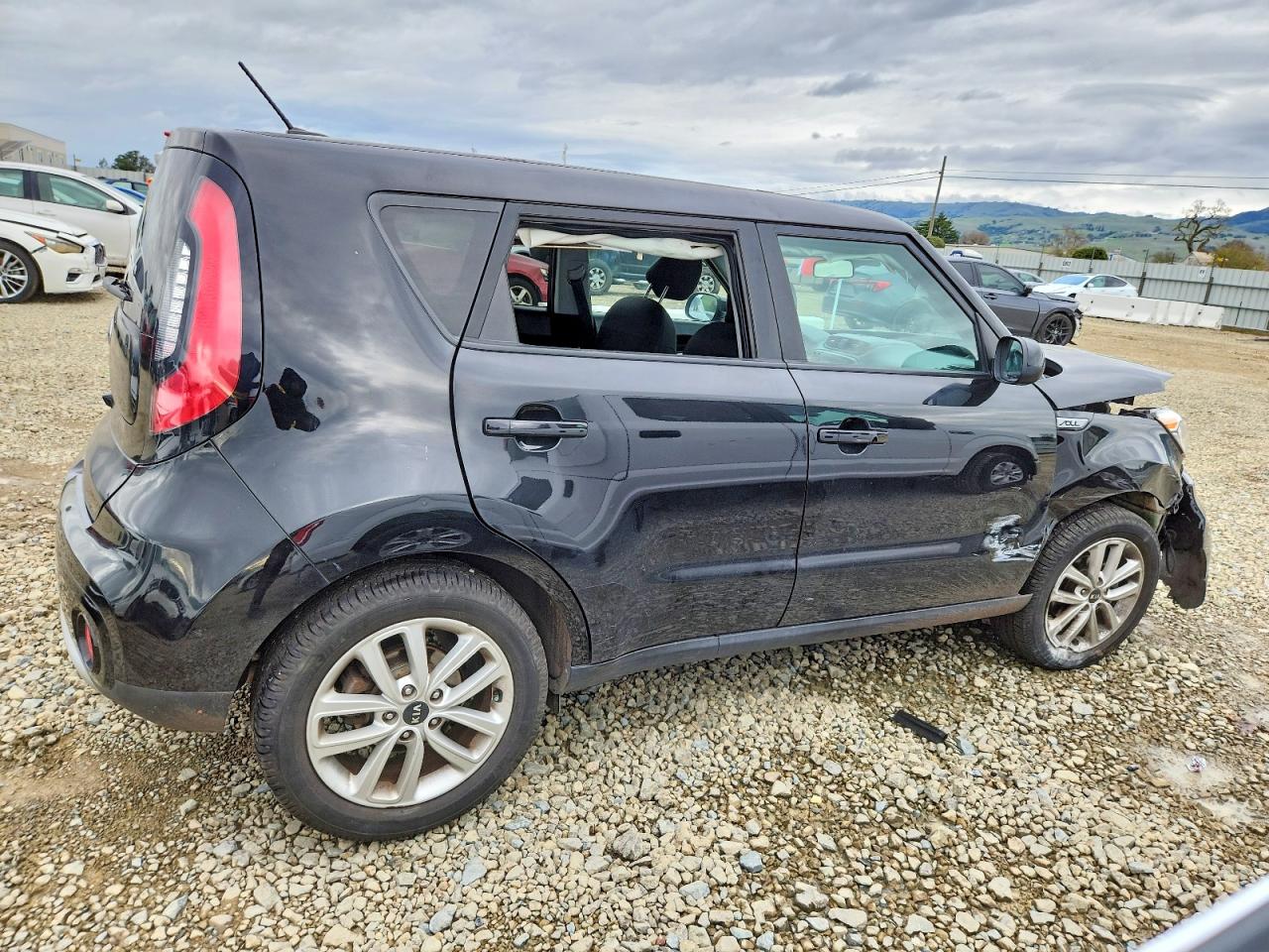 2018 KIA SOUL + photo 5