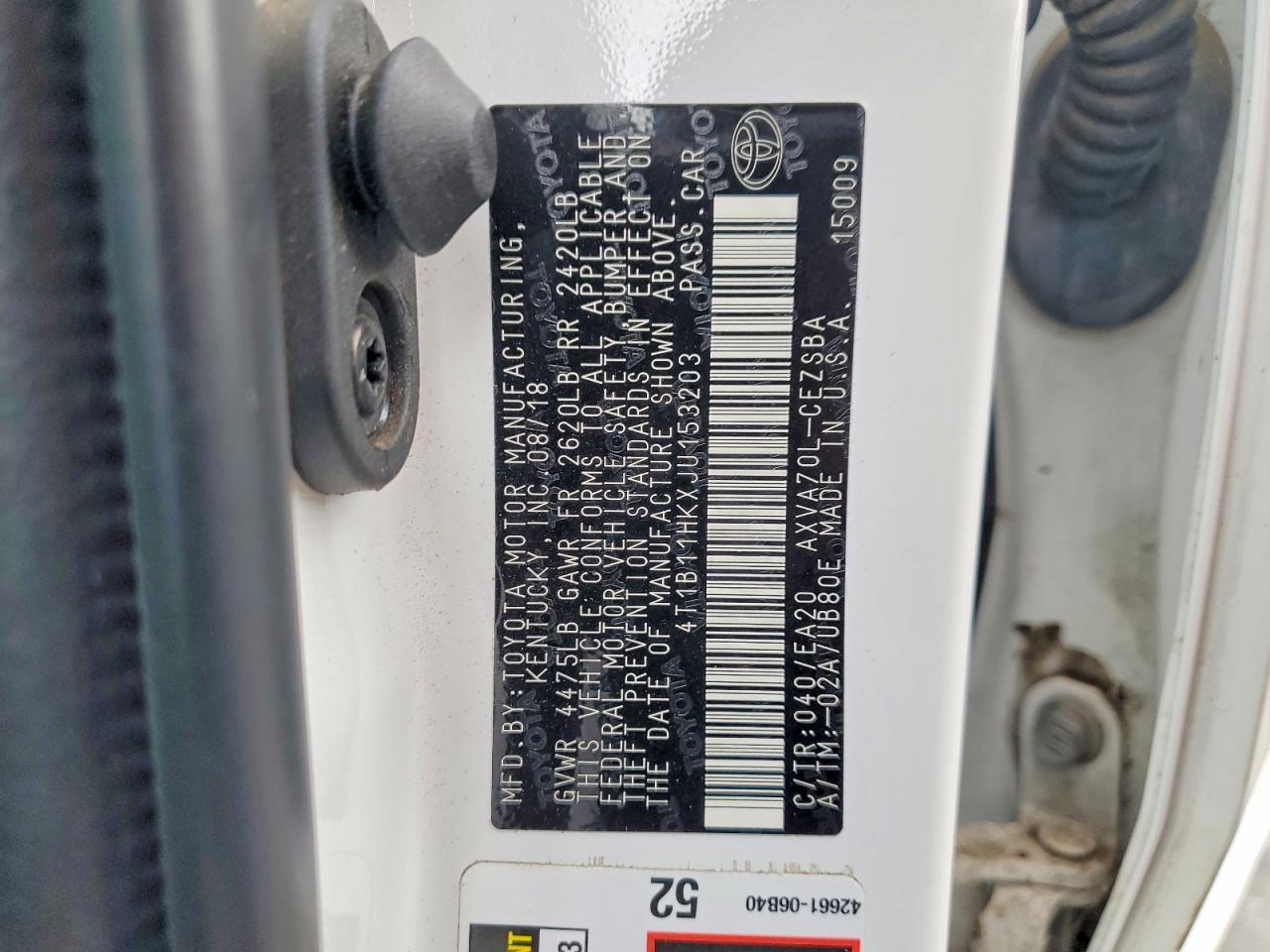 2018 TOYOTA CAMRY L photo 12