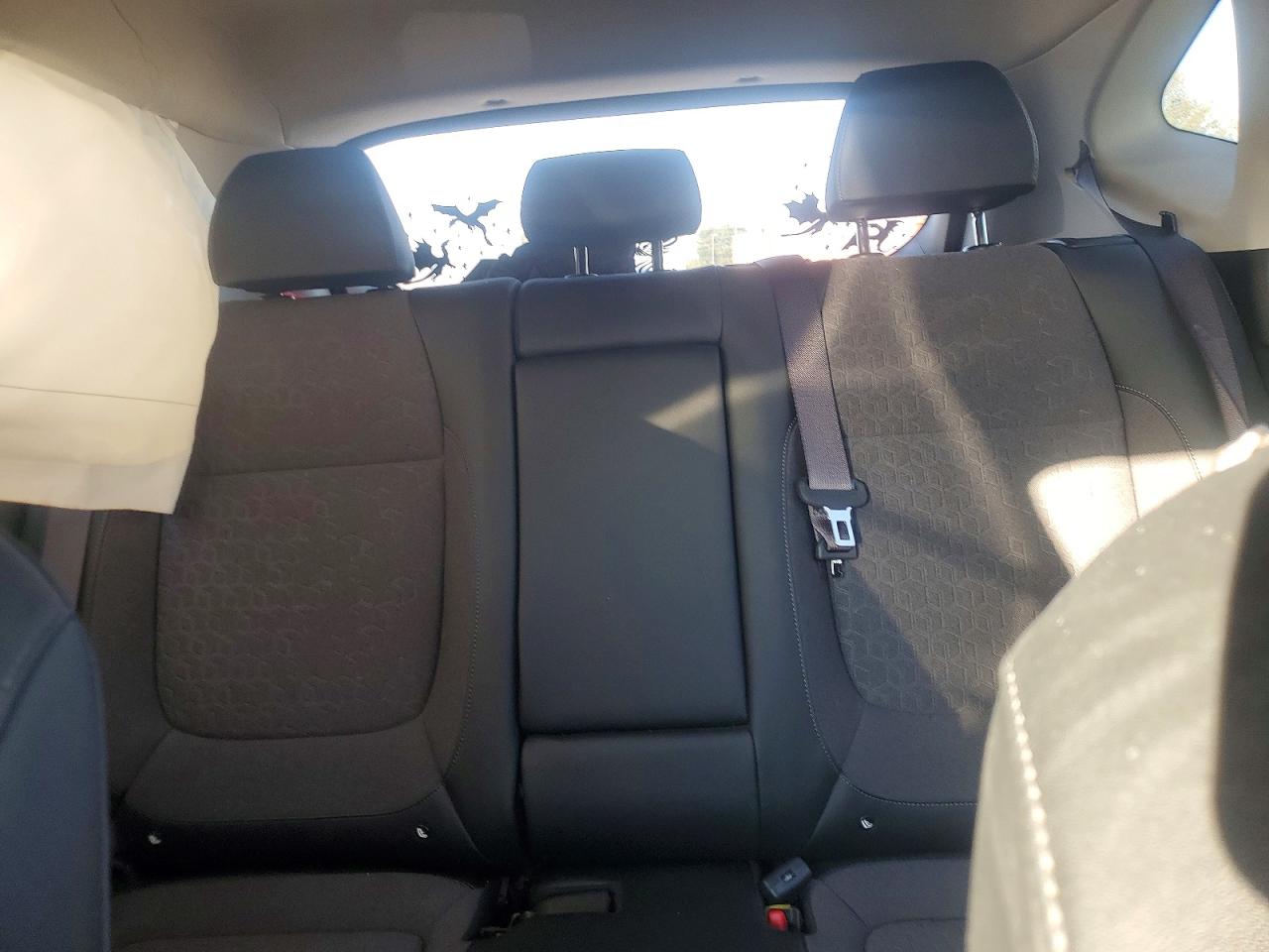 2025 KIA SELTOS S photo 10