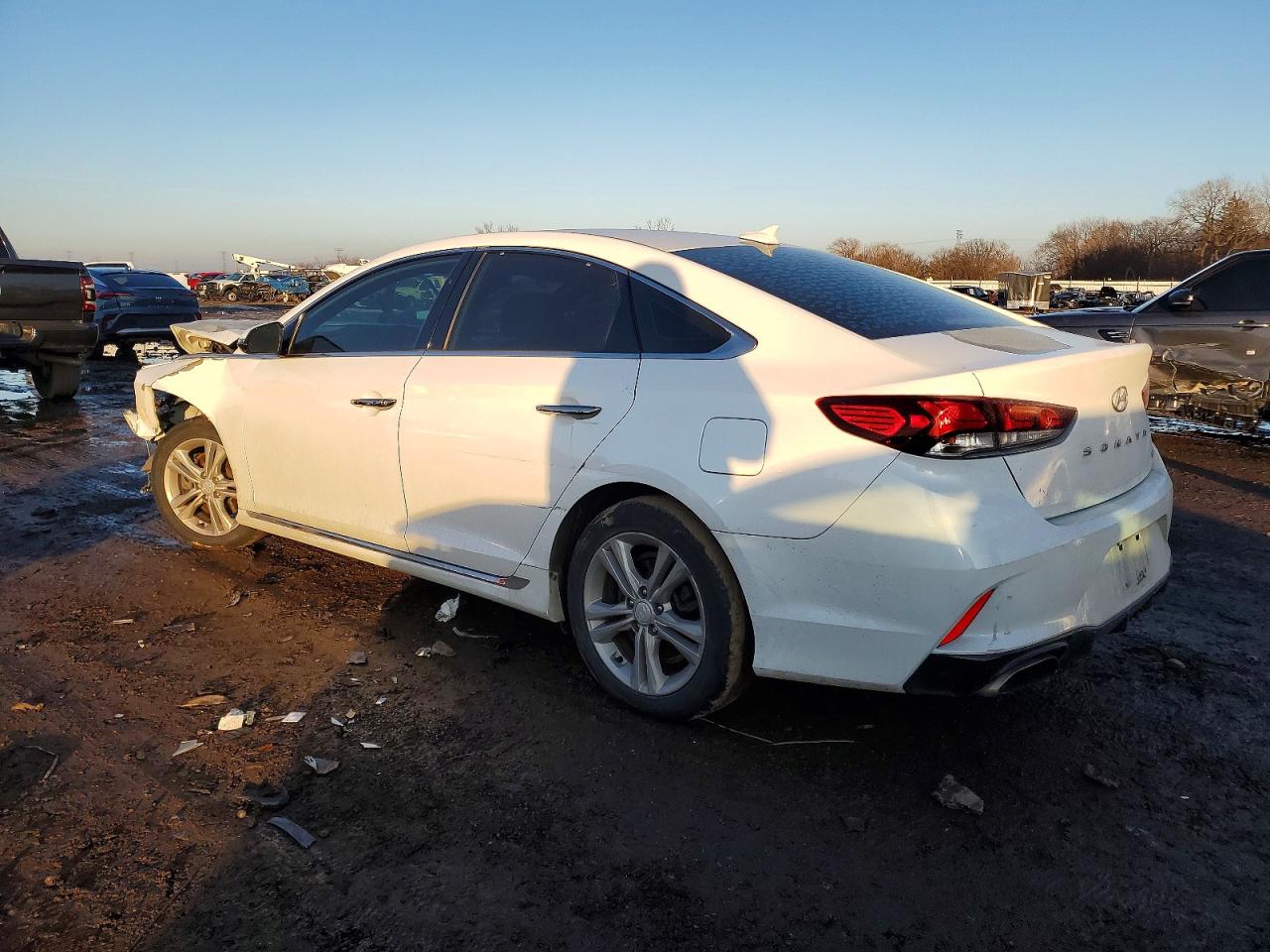 2018 HYUNDAI SONATA SPORT photo 2