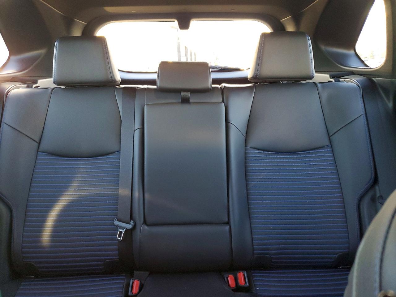 2024 TOYOTA RAV4 XSE photo 10