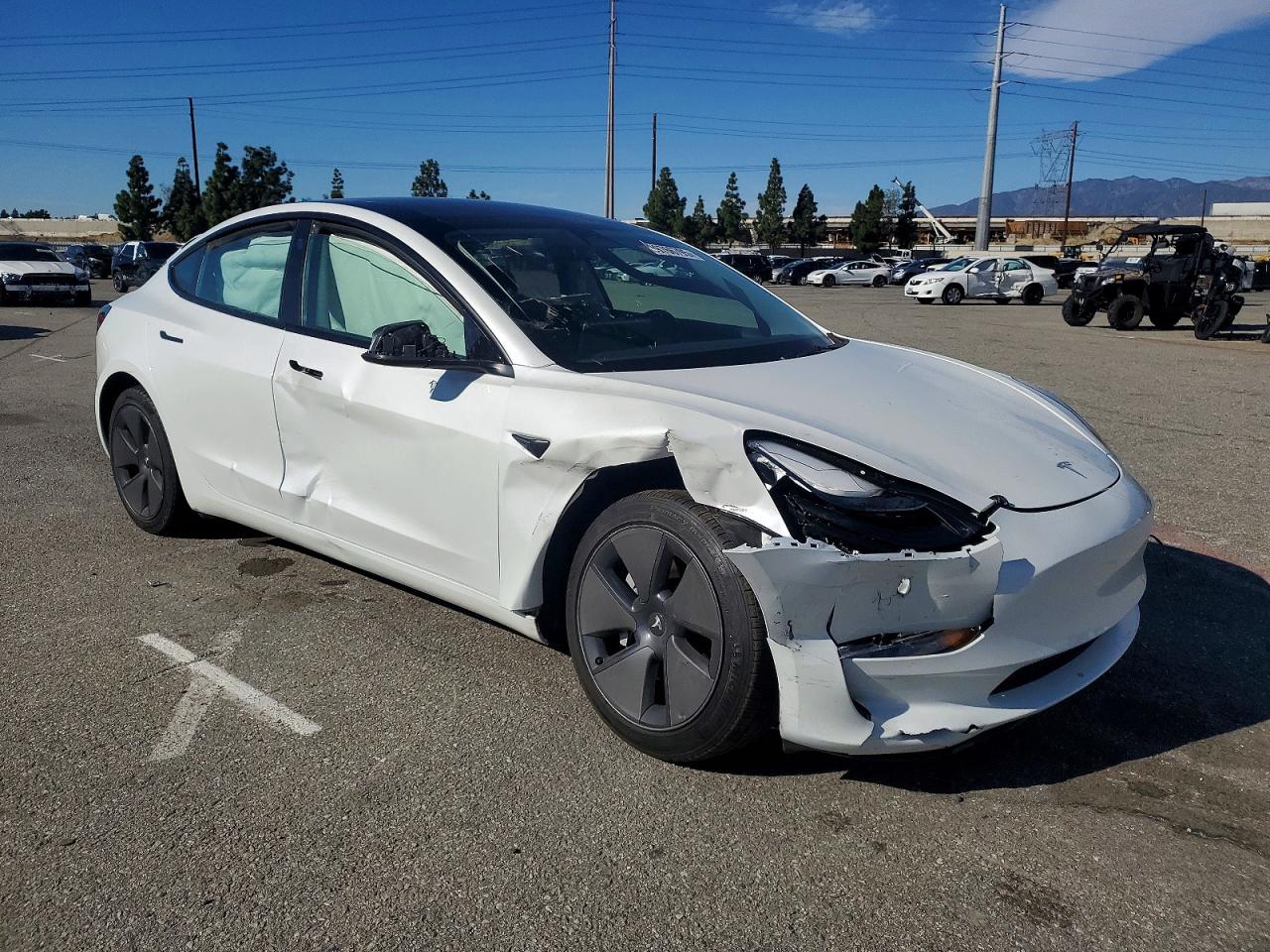 2023 TESLA MODEL 3 photo 4