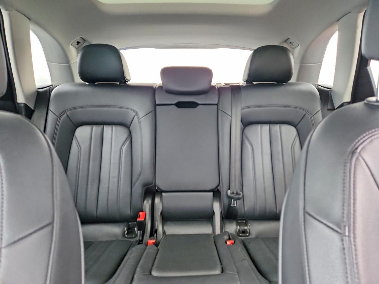 2018 AUDI Q5 PREMIUM PLUS photo 10