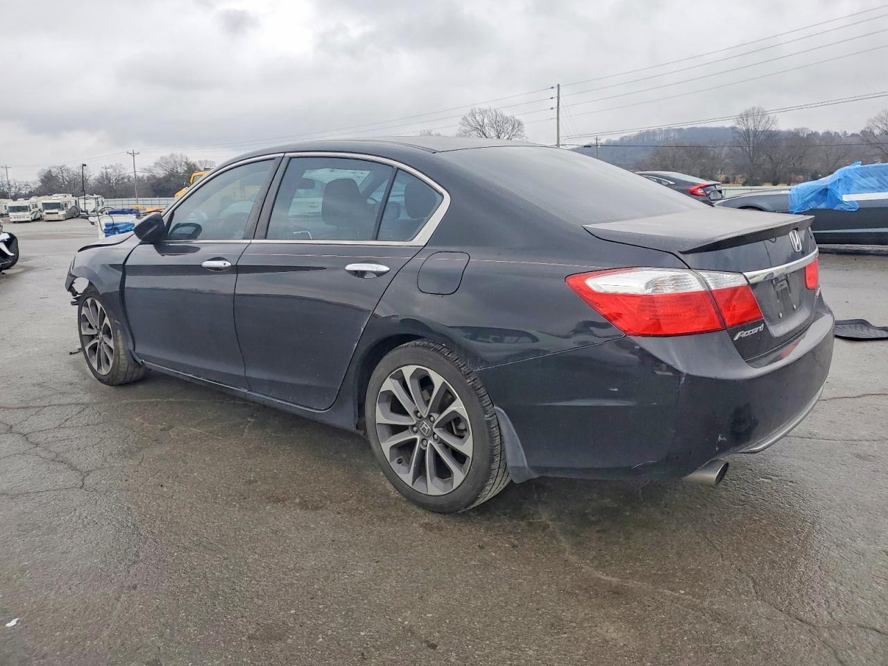 2015 HONDA ACCORD SPORT photo 2