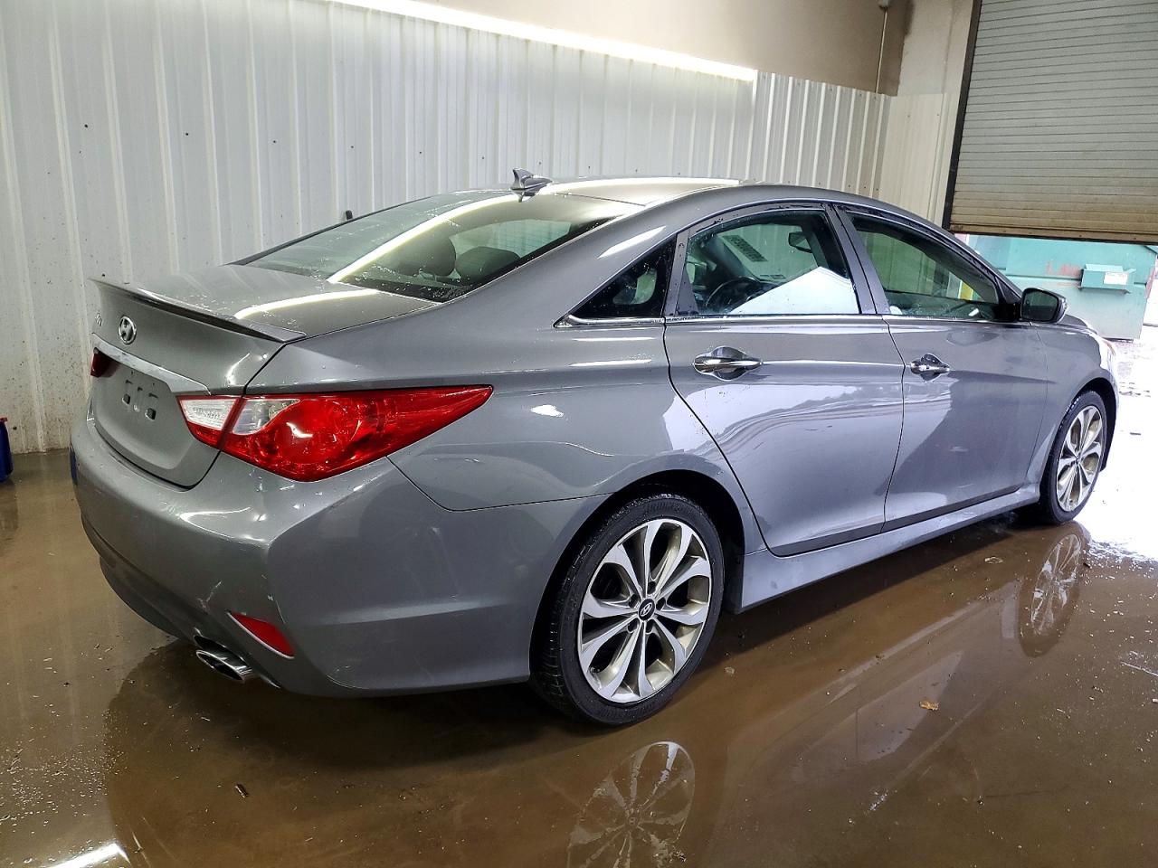 2014 HYUNDAI SONATA SE photo 3