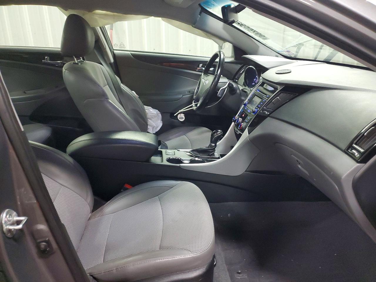 2014 HYUNDAI SONATA SE photo 7
