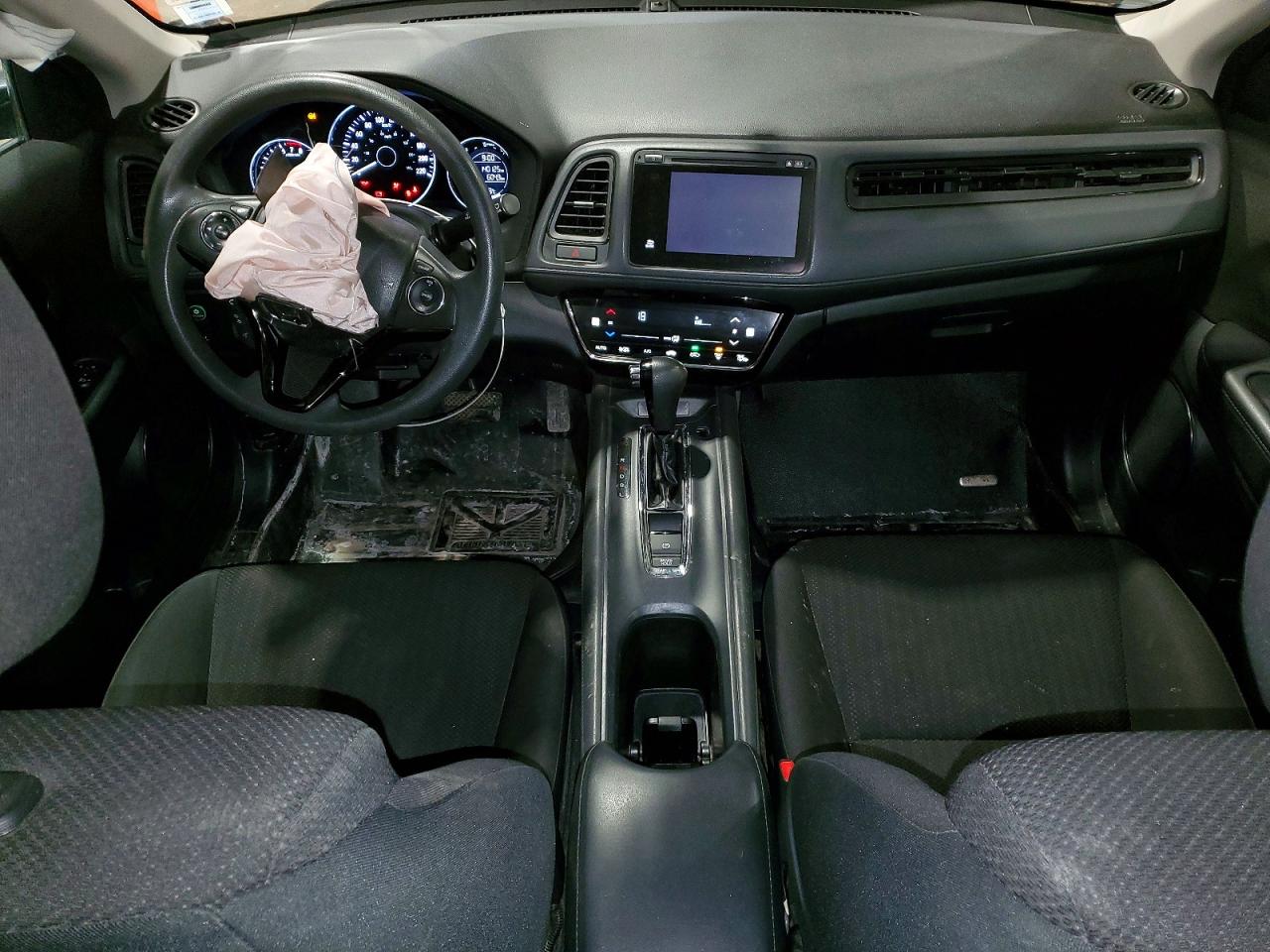 2016 HONDA HR-V LX photo 8