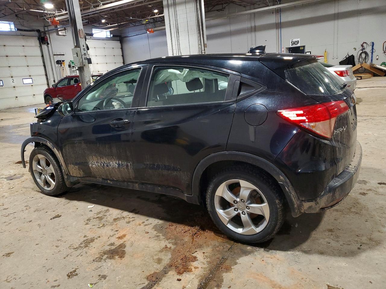 2016 HONDA HR-V LX photo 2