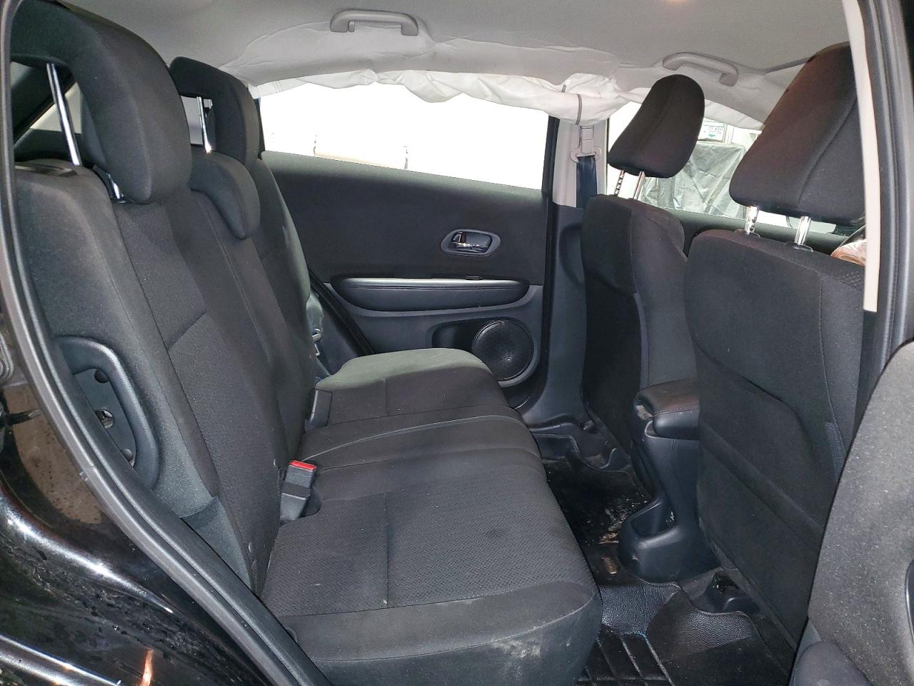 2016 HONDA HR-V LX photo 11