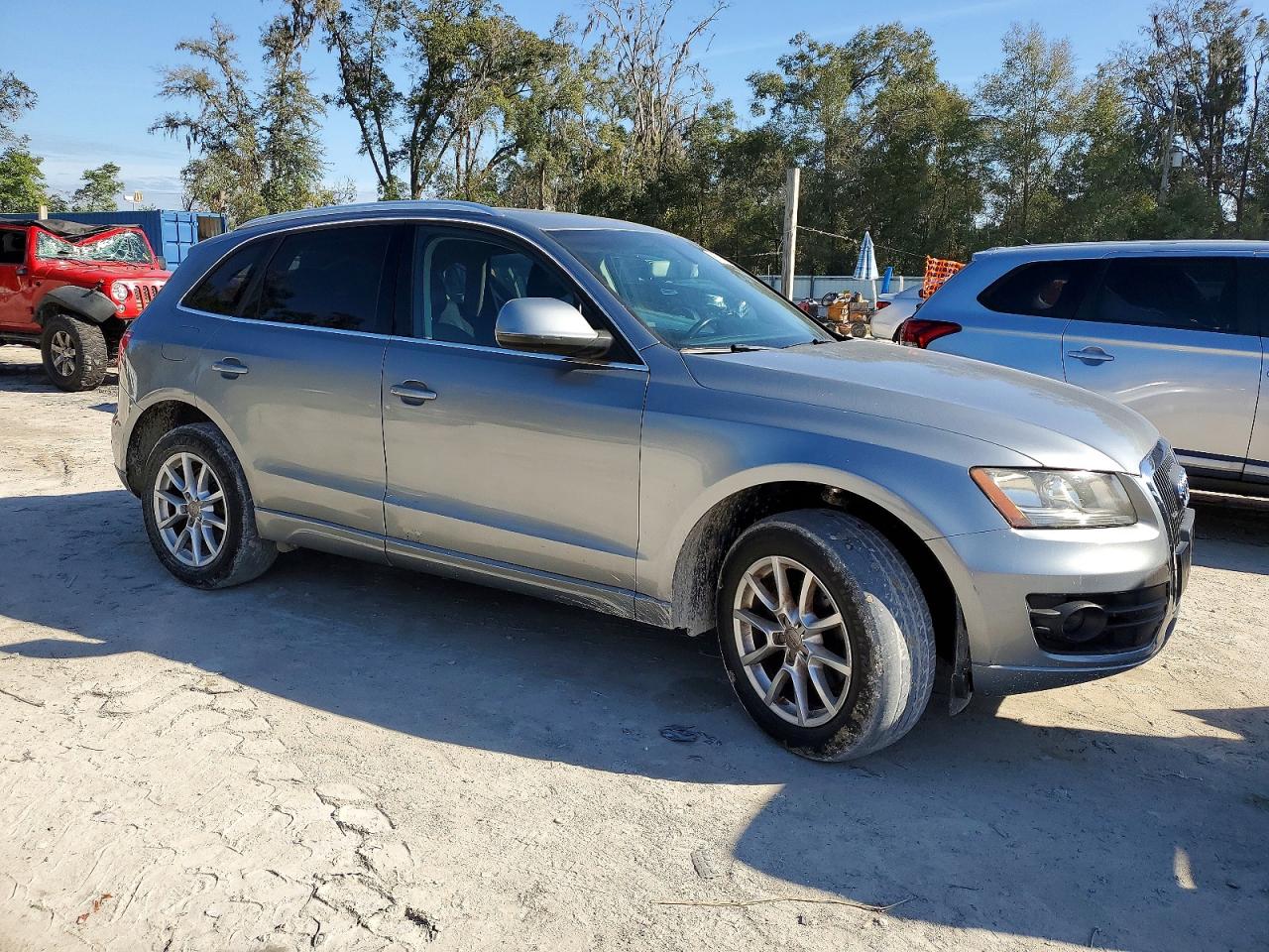 2011 AUDI Q5 PREMIUM photo 4