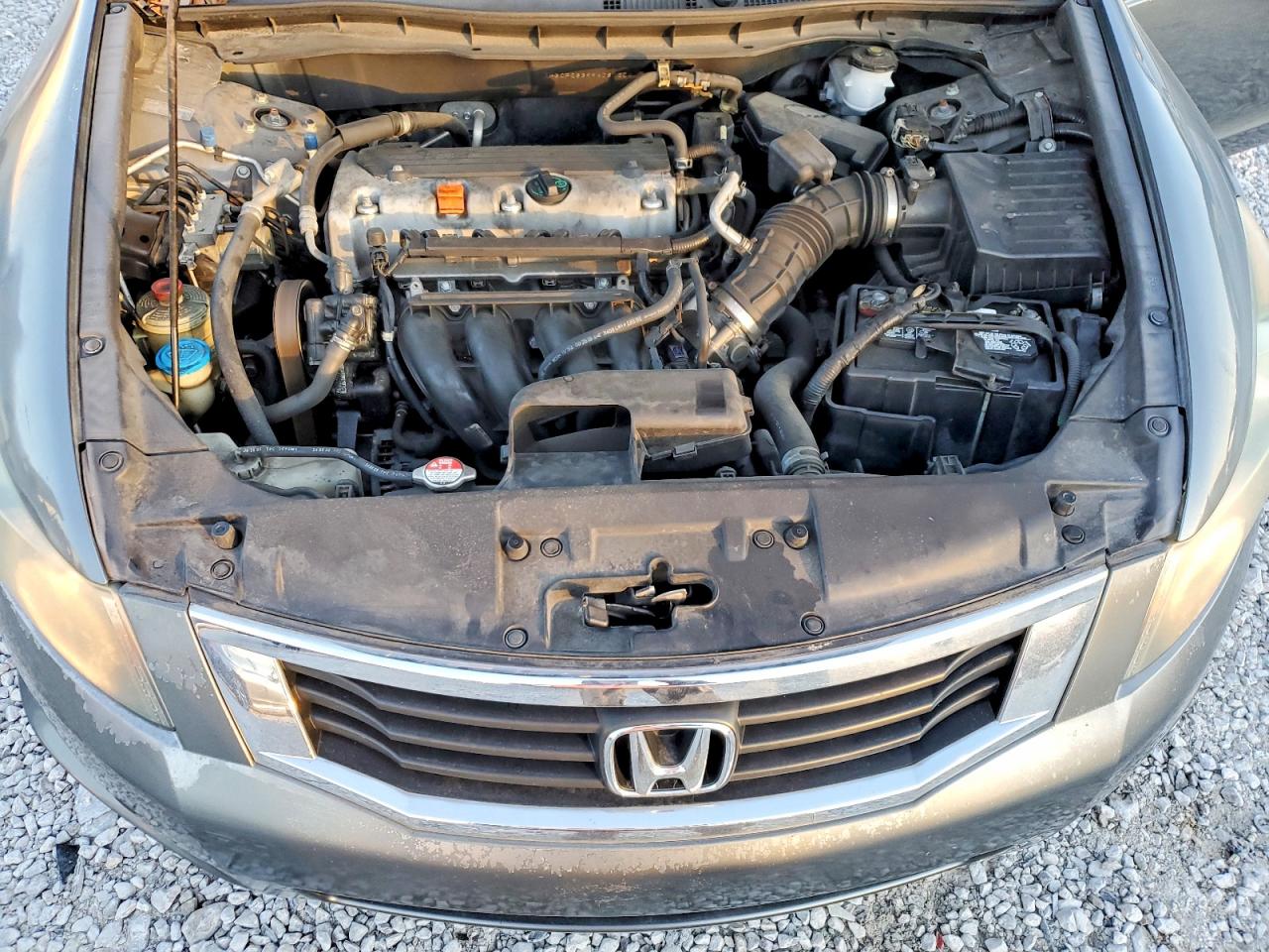 2009 HONDA ACCORD LX photo 11