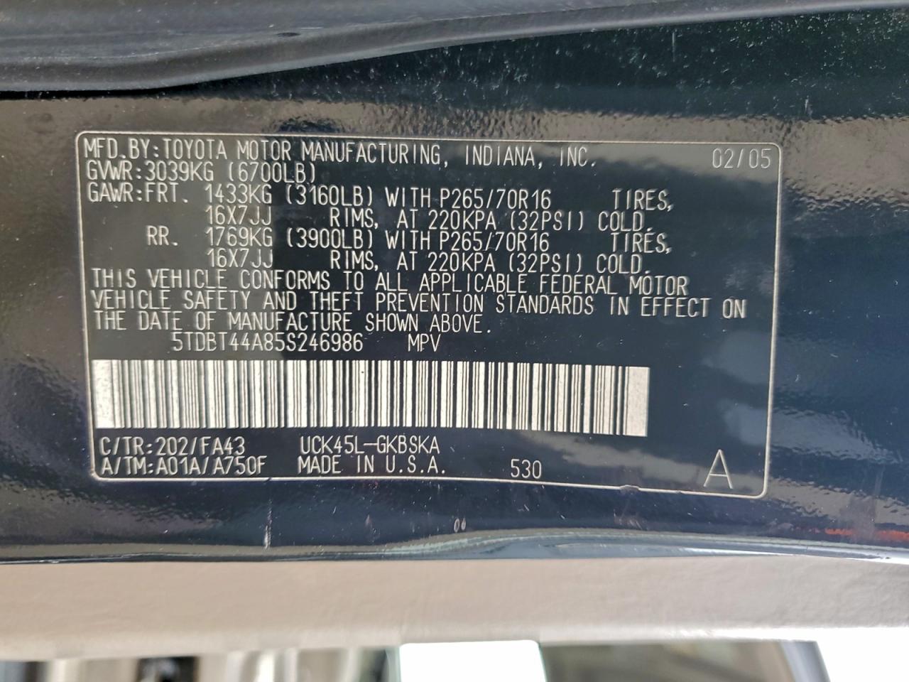 2005 TOYOTA SEQUOIA SR5 photo 25
