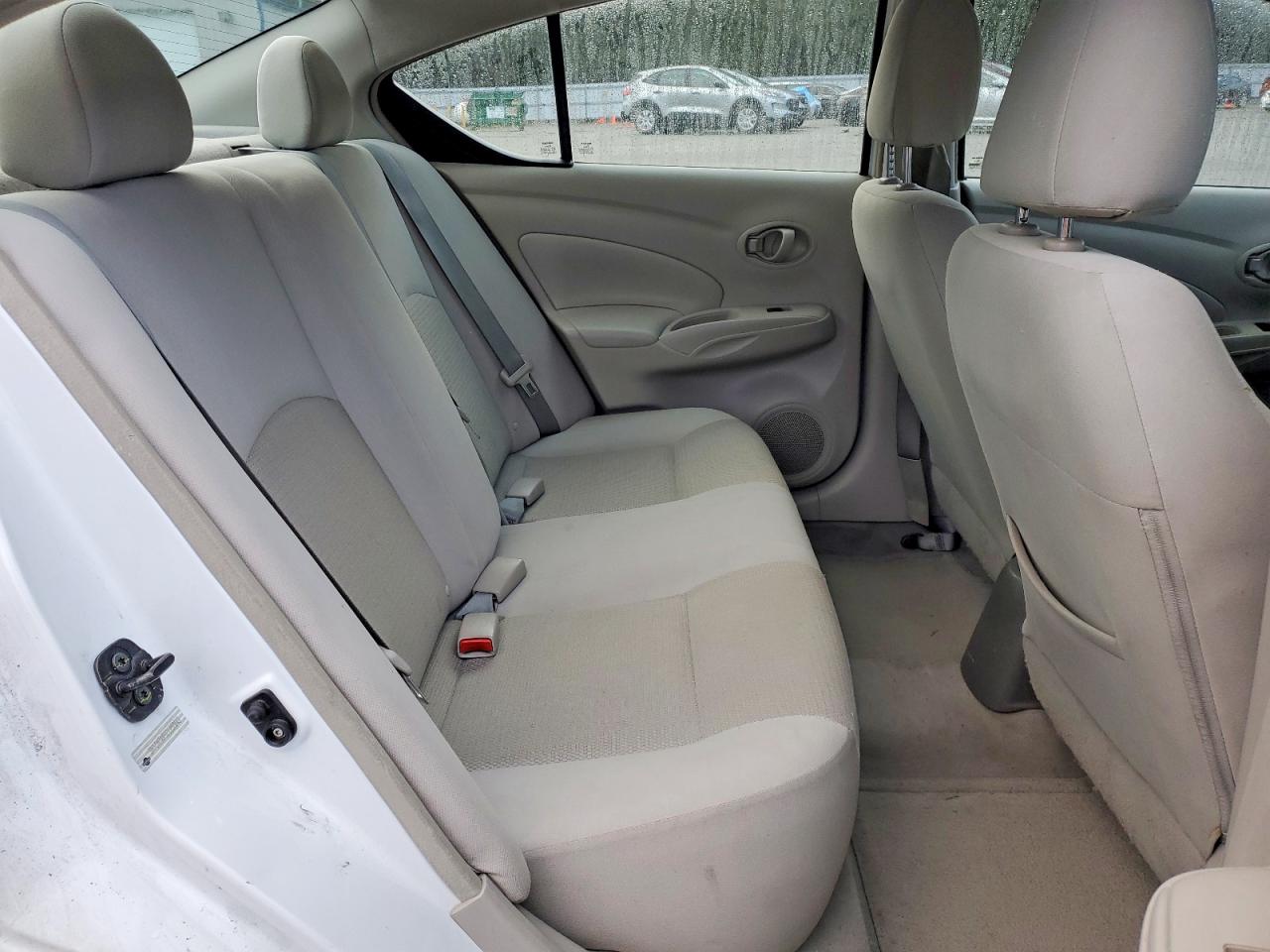 2012 NISSAN VERSA S photo 10