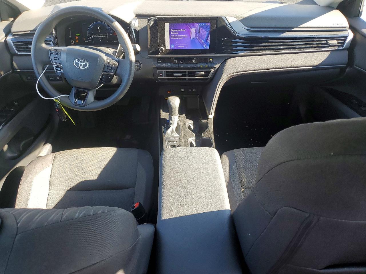 2025 TOYOTA CAMRY XSE photo 8