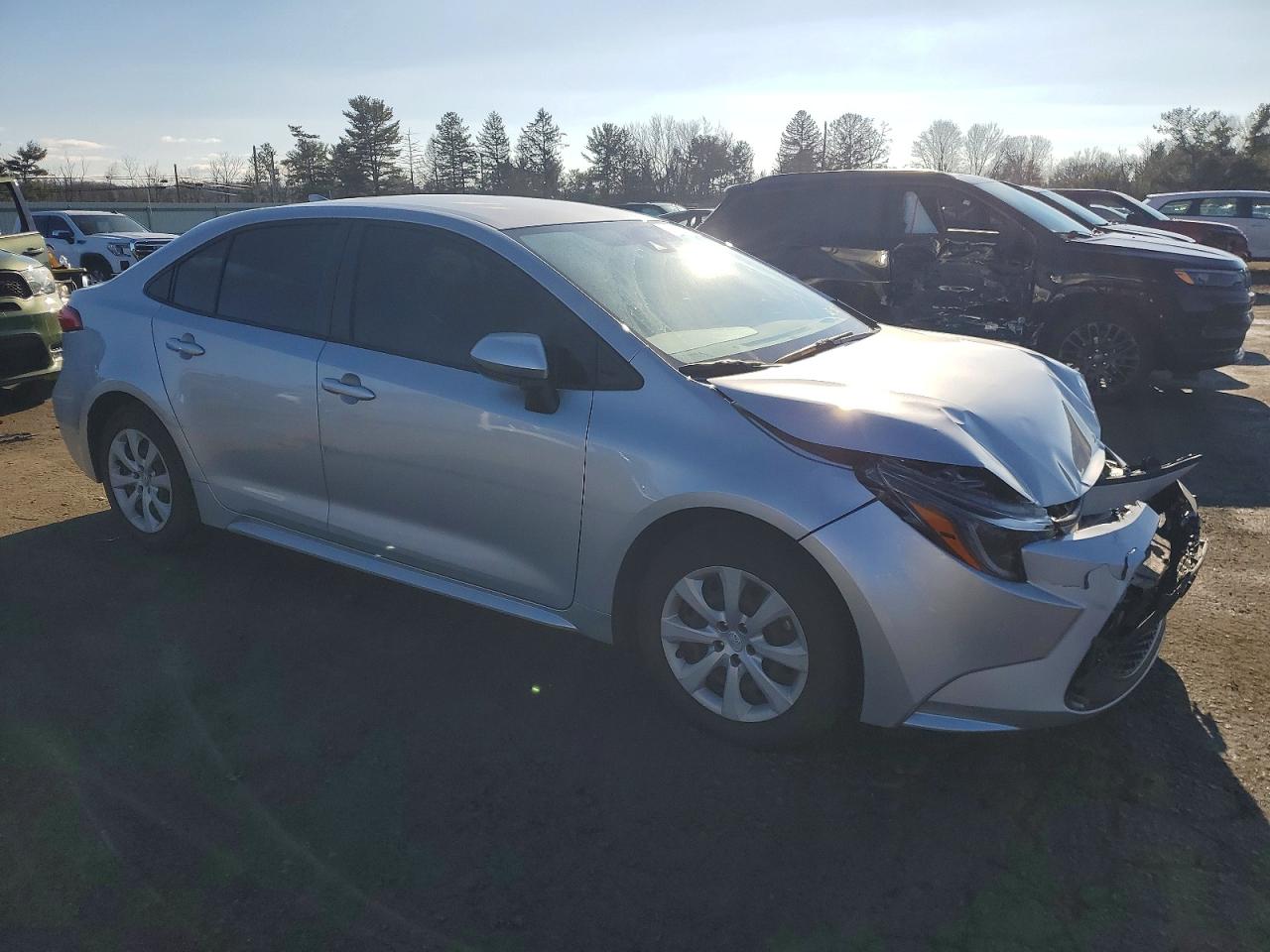 2022 TOYOTA COROLLA LE photo 4