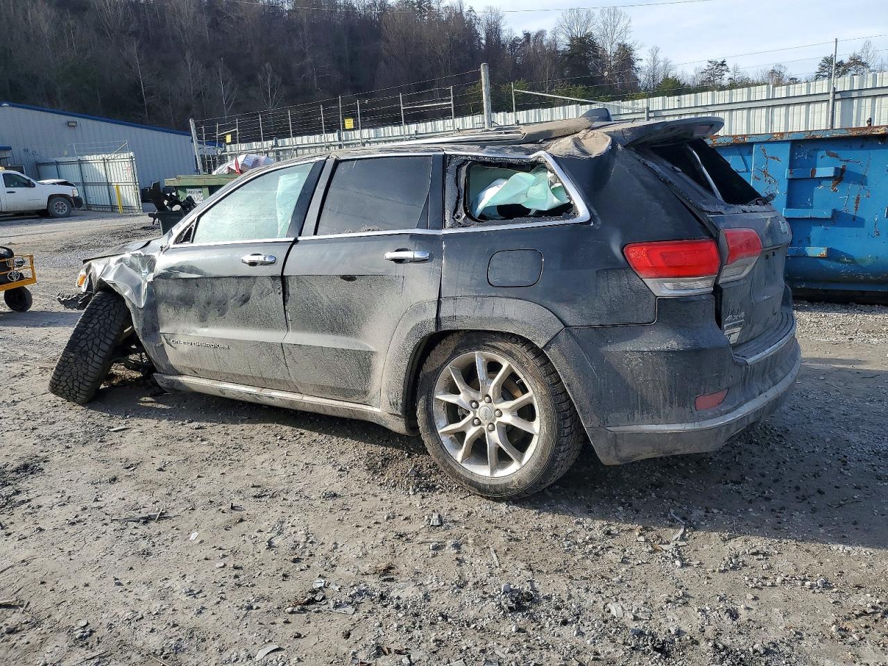 2016 JEEP GRAND CHEROKEE SUMMIT photo 2