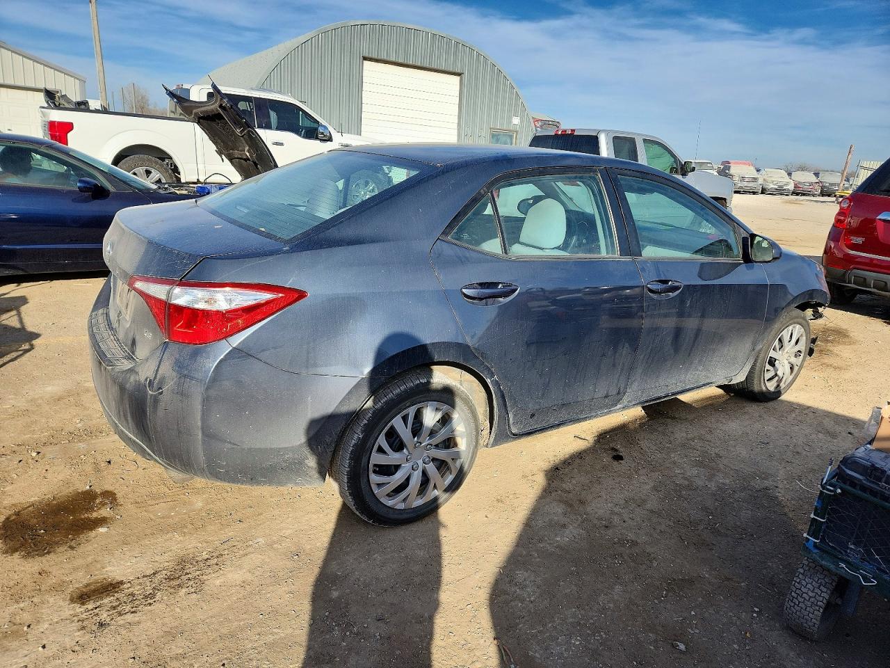 2014 TOYOTA COROLLA LE photo 5