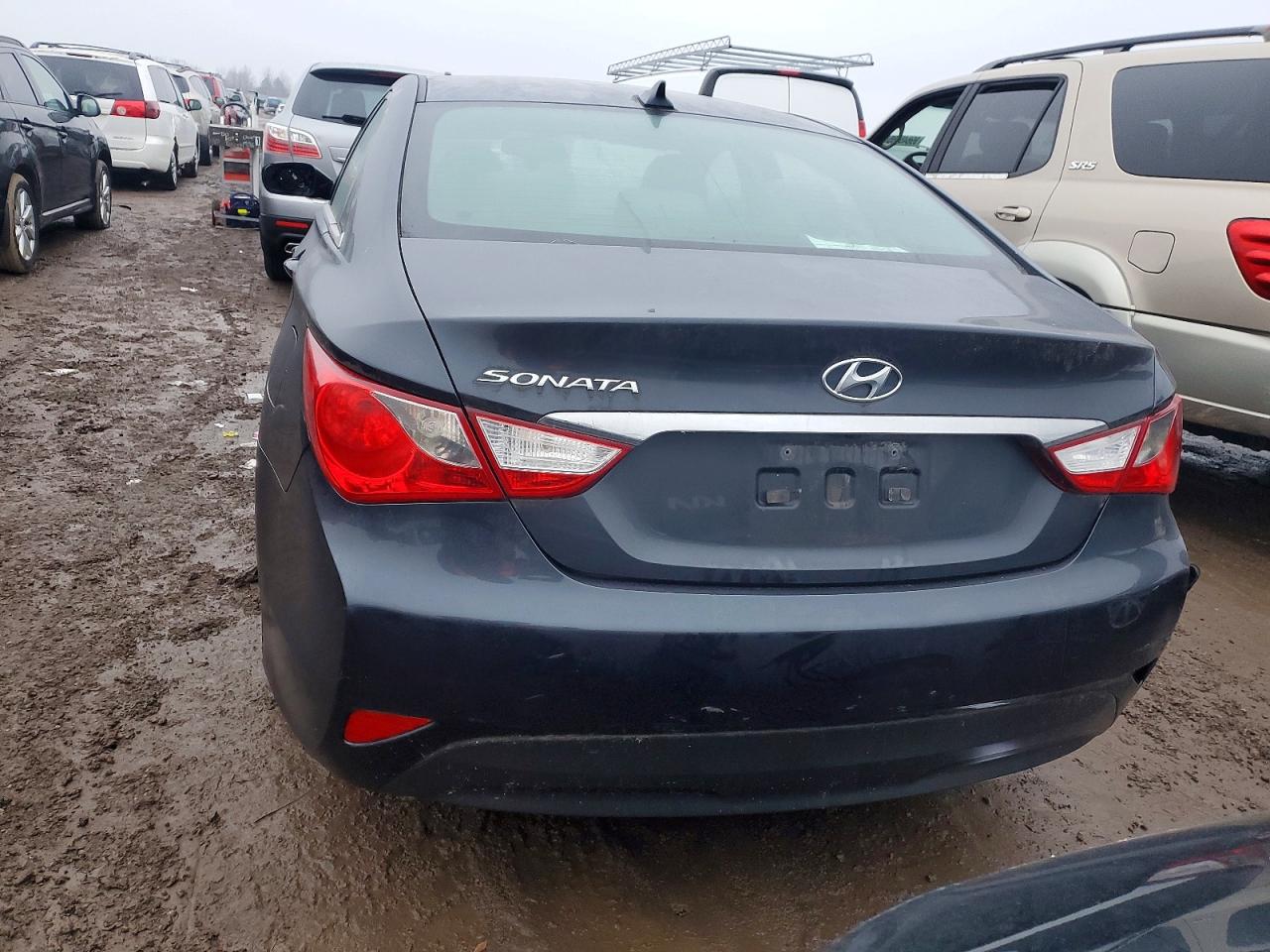 2014 HYUNDAI SONATA GLS photo 6