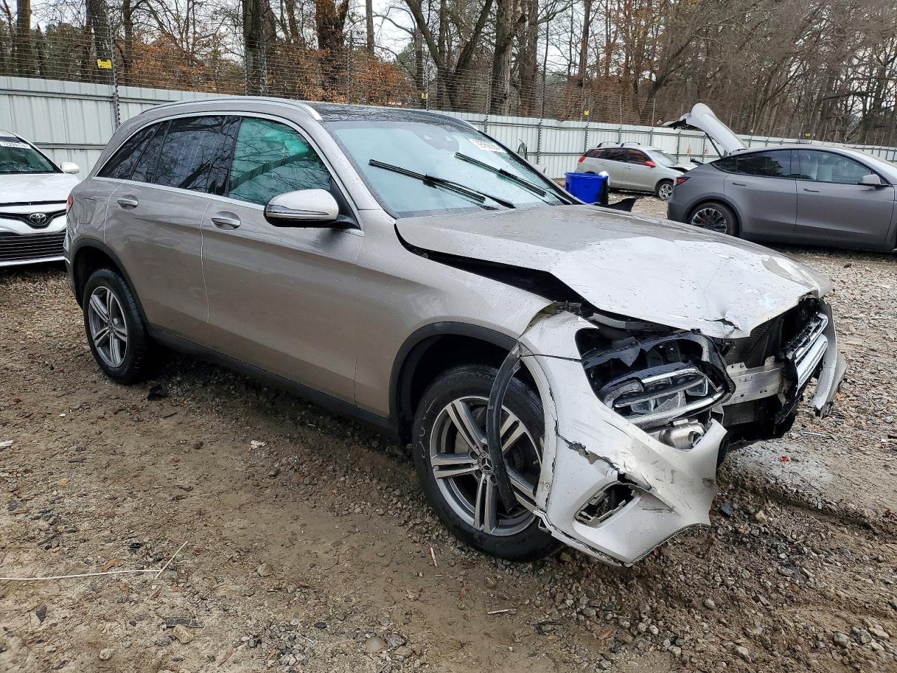 2020 MERCEDES-BENZ GLC 300 photo 4