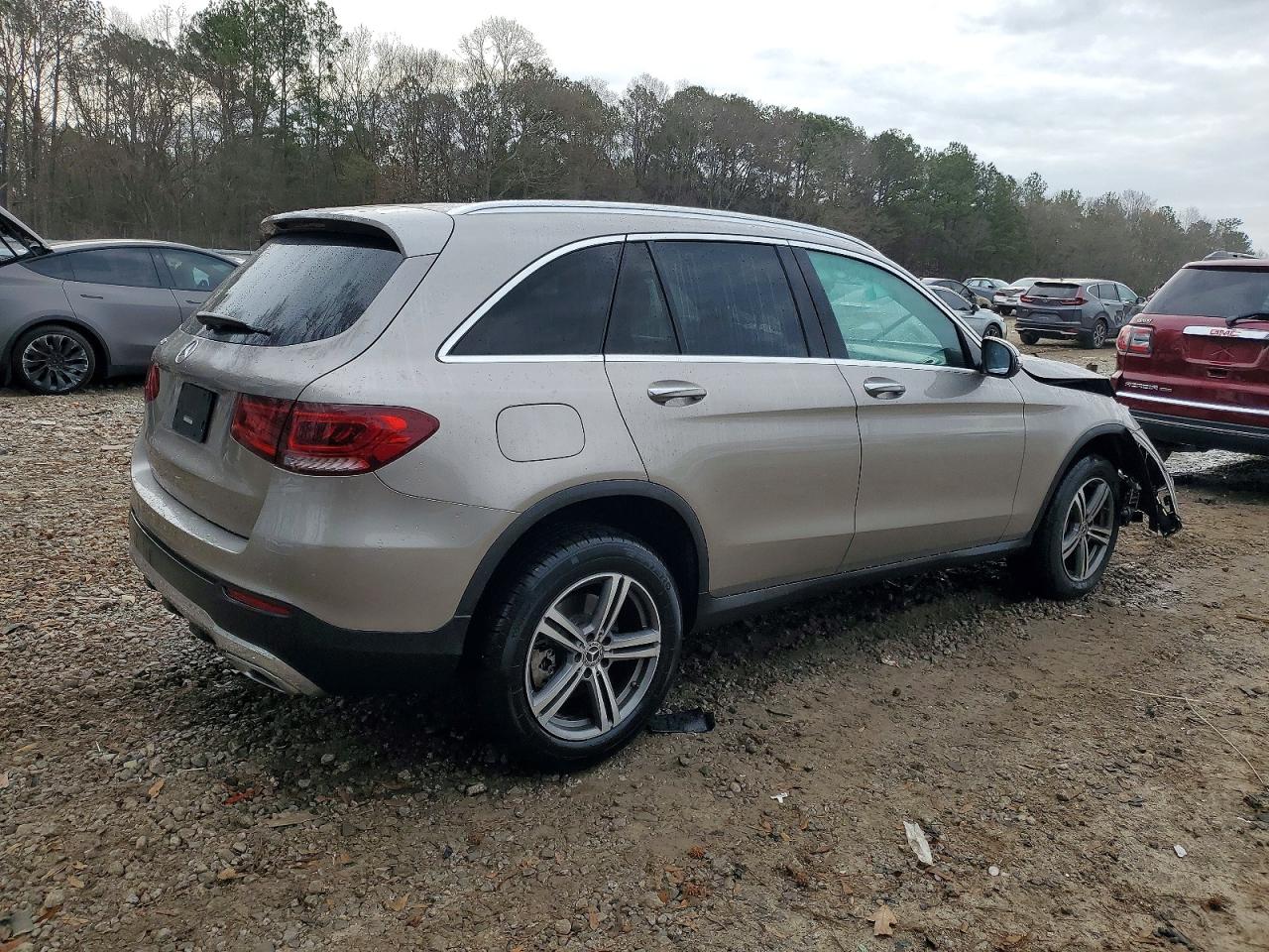 2020 MERCEDES-BENZ GLC 300 photo 3