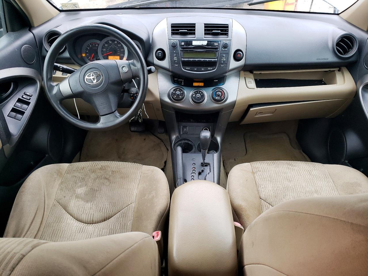 2010 TOYOTA RAV4 photo 8