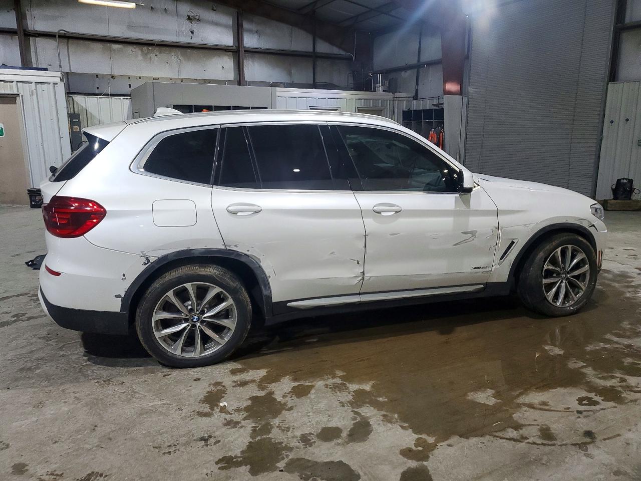 2018 BMW X3 XDRIVE30I photo 5