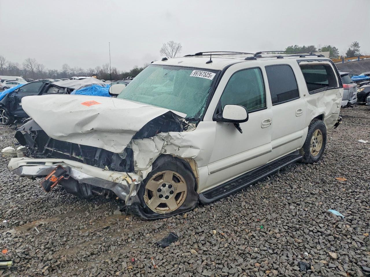 2004 CHEVROLET SUBURBAN