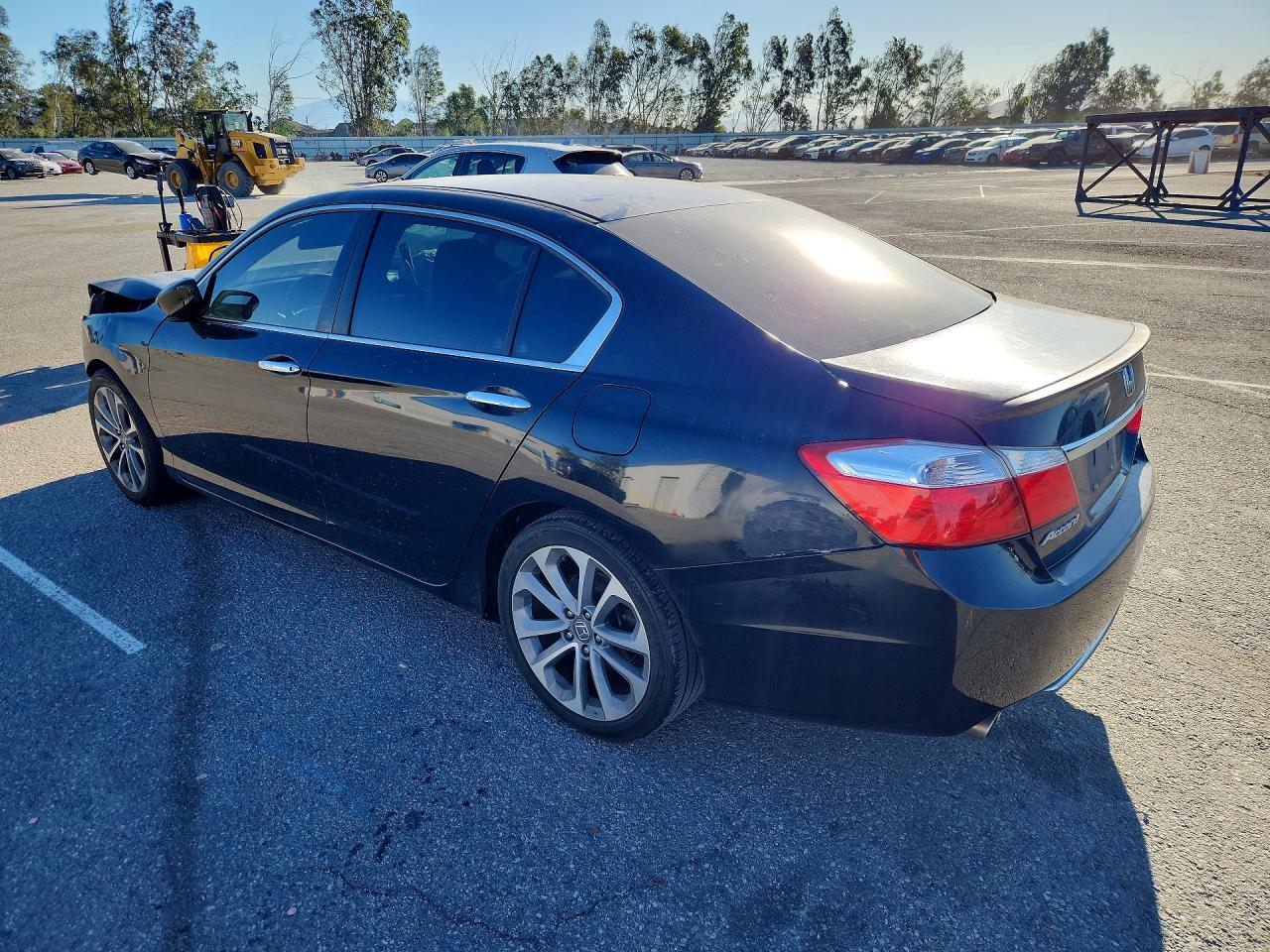 2014 HONDA ACCORD SPORT photo 2