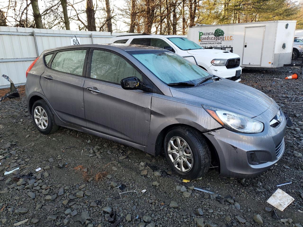 2014 HYUNDAI ACCENT GLS photo 4