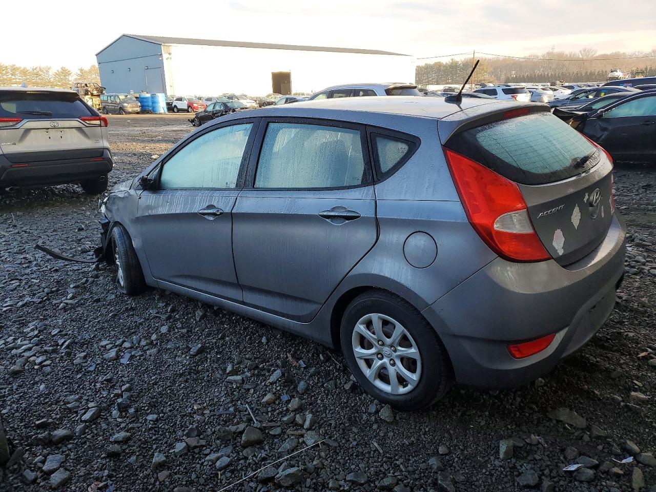 2014 HYUNDAI ACCENT GLS photo 2