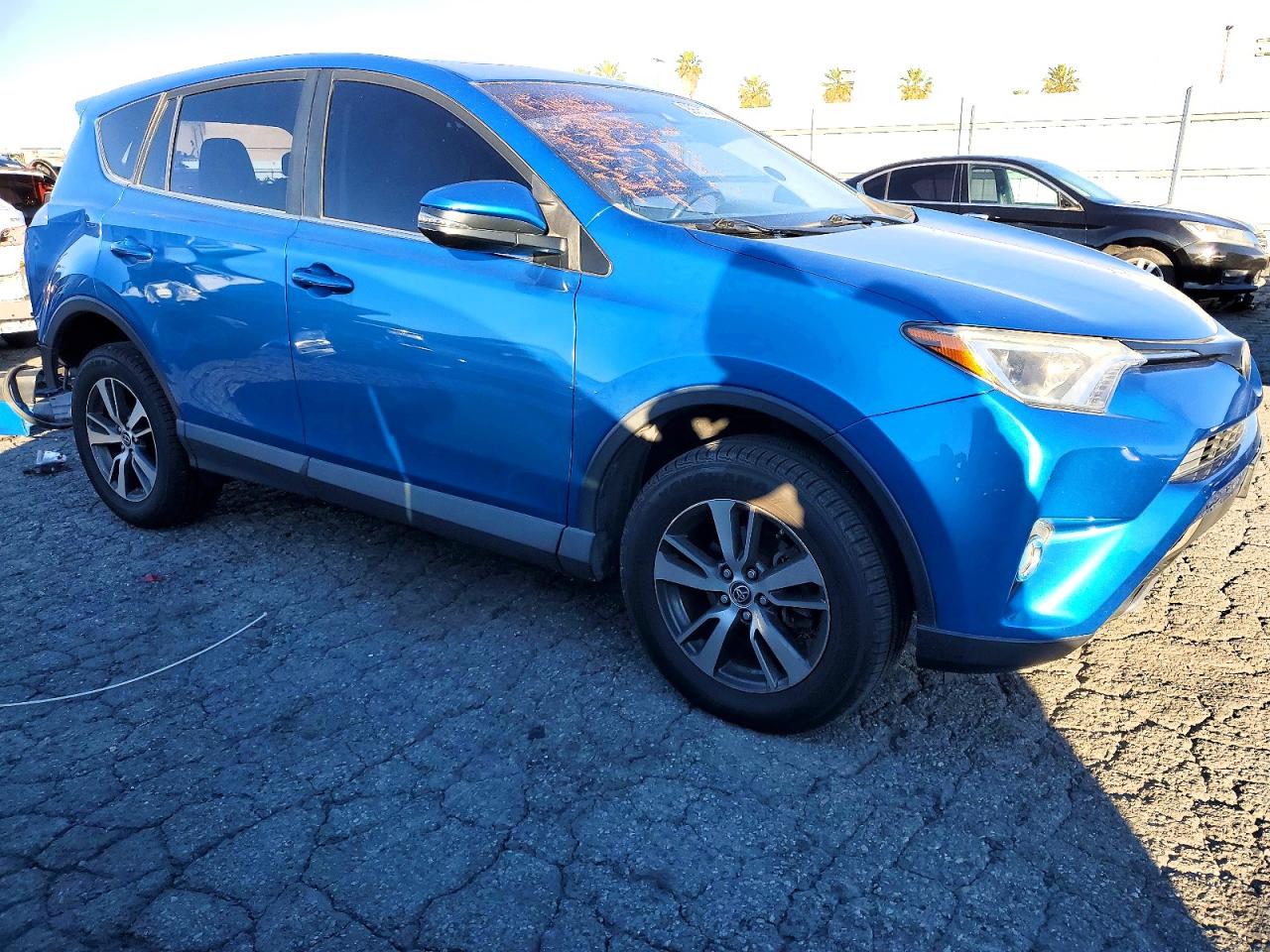 2018 TOYOTA RAV4 ADVENTURE photo 4
