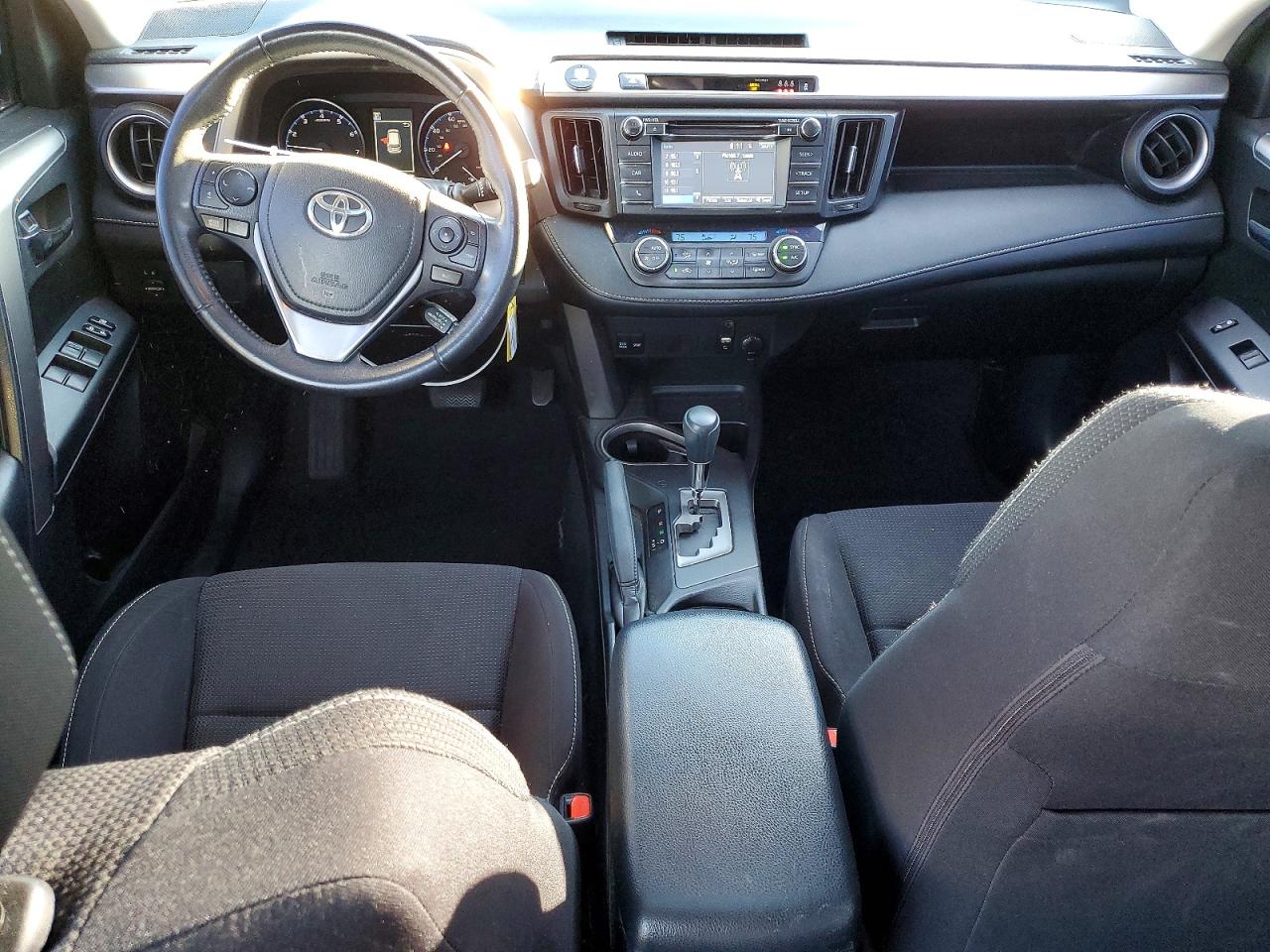 2018 TOYOTA RAV4 ADVENTURE photo 8