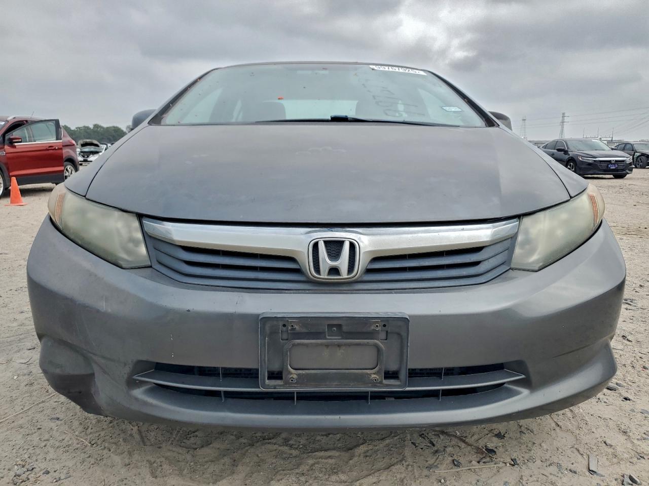 2012 HONDA CIVIC LX photo 5