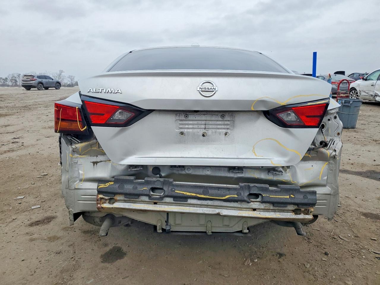 2019 NISSAN ALTIMA S photo 6