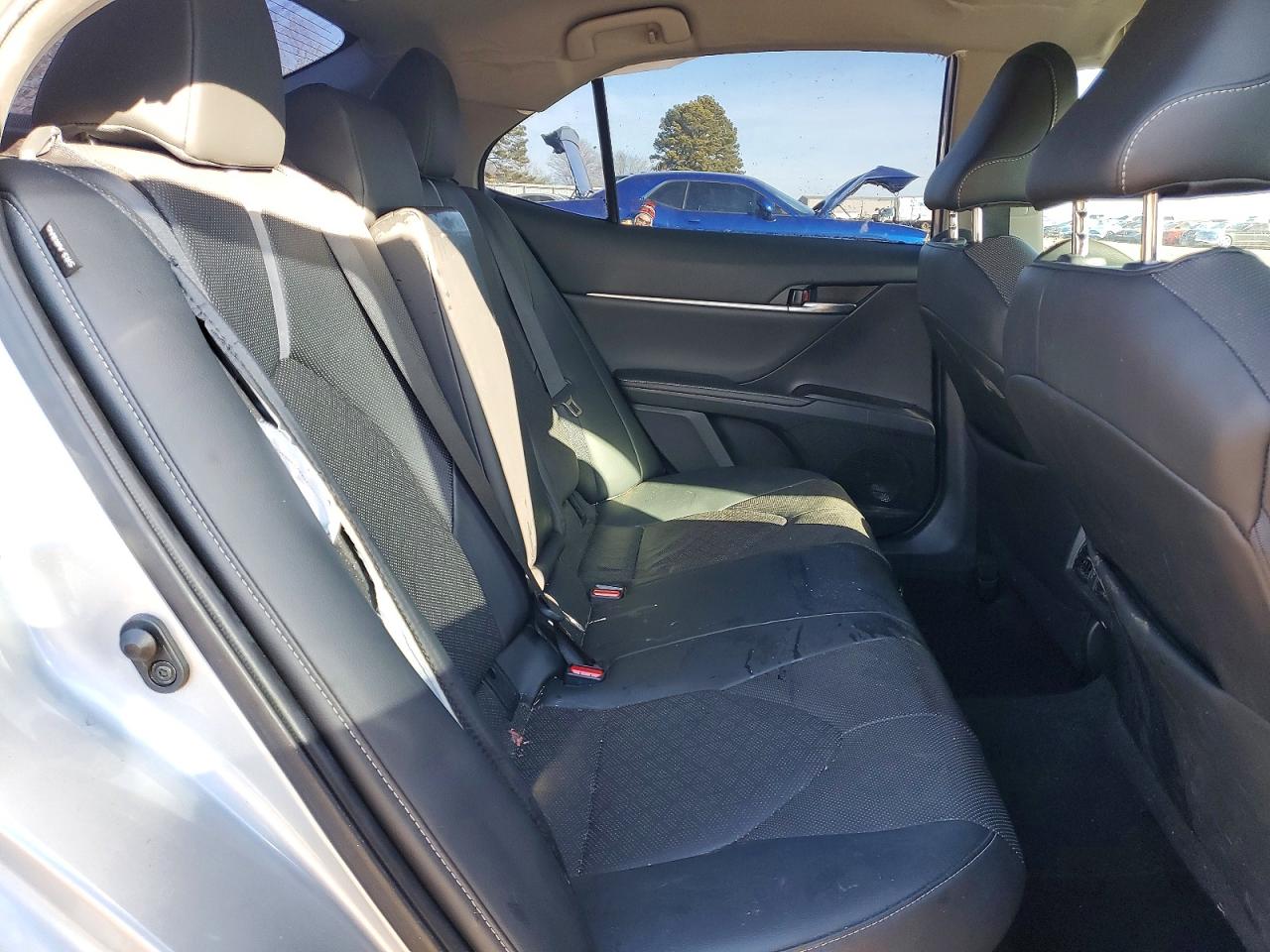 2021 TOYOTA CAMRY XSE photo 10