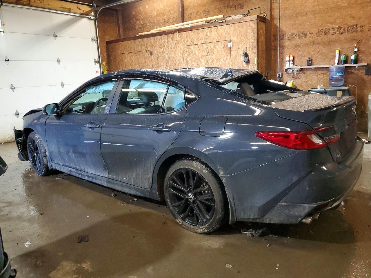2025 TOYOTA CAMRY photo 2