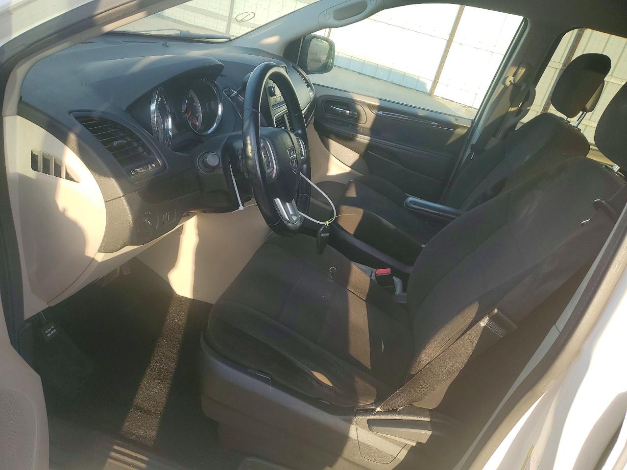 2012 DODGE GRAND CARAVAN SE photo 7
