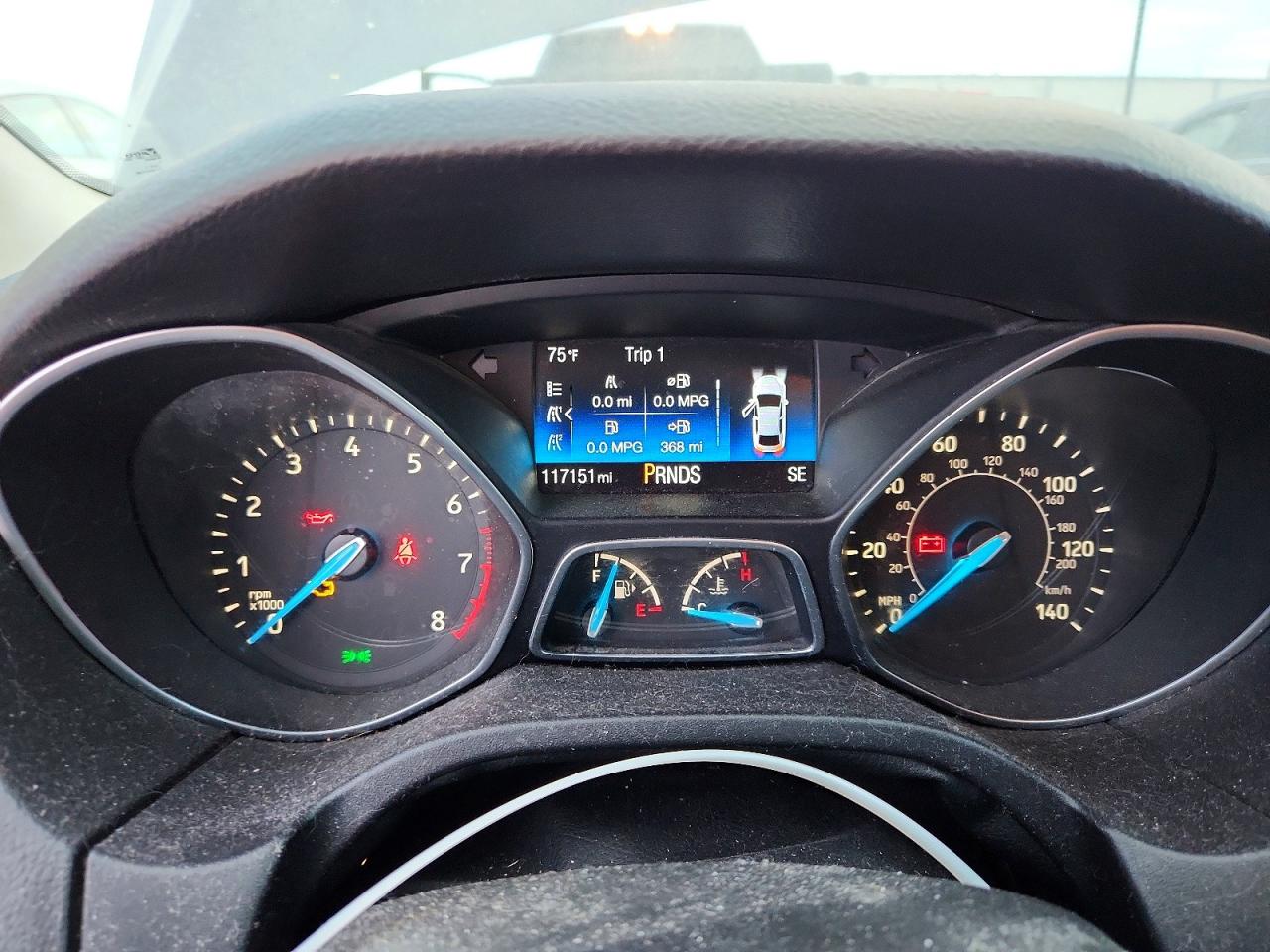 2018 FORD FOCUS SE photo 9