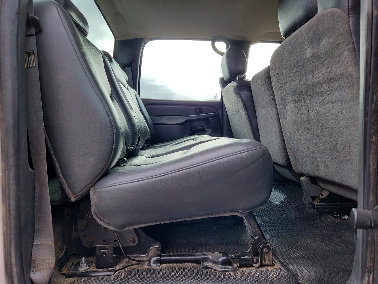 2006 CHEVROLET SILVERADO C2500 HEAVY DUTY photo 10