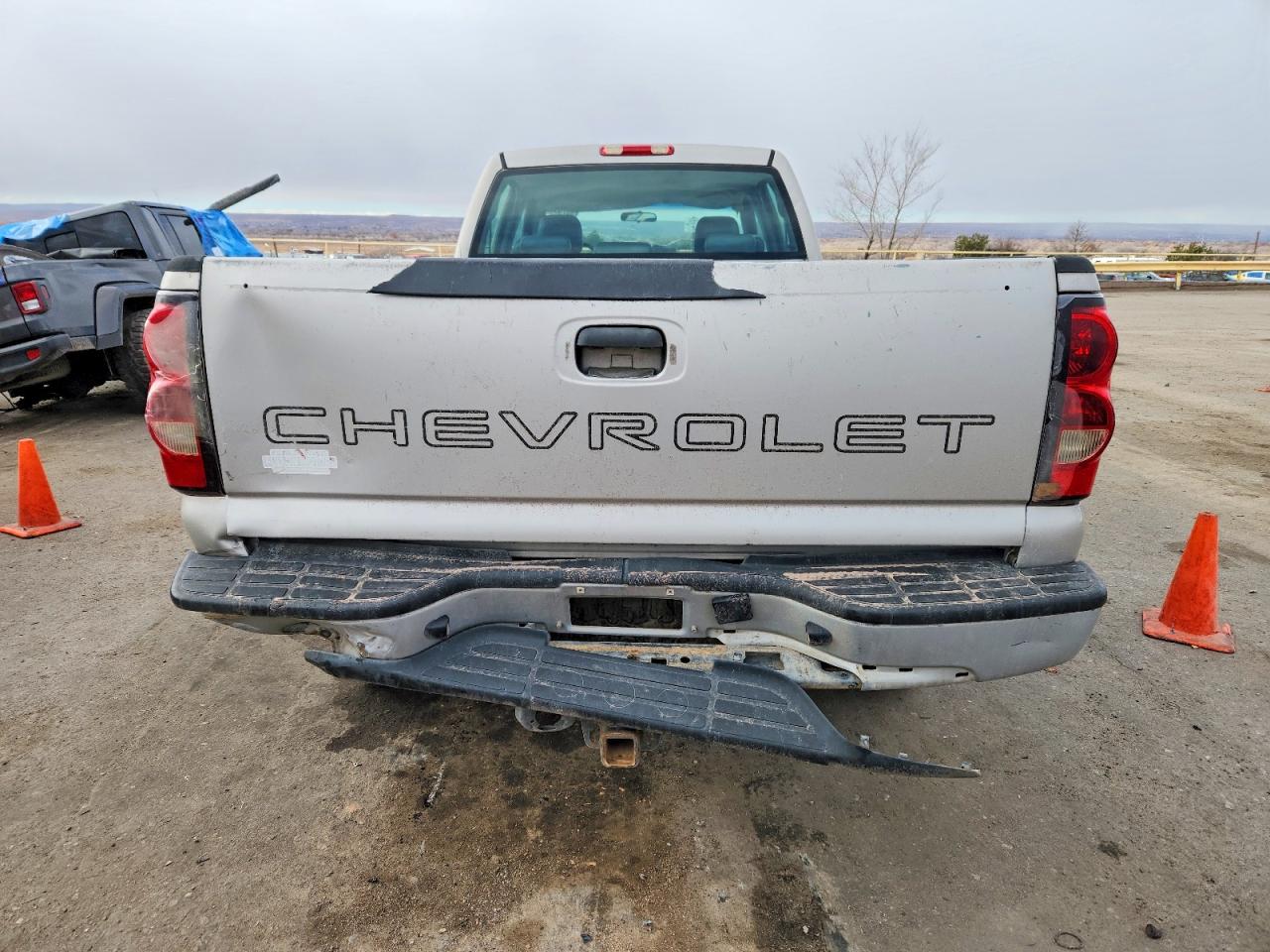 2006 CHEVROLET SILVERADO C2500 HEAVY DUTY photo 6